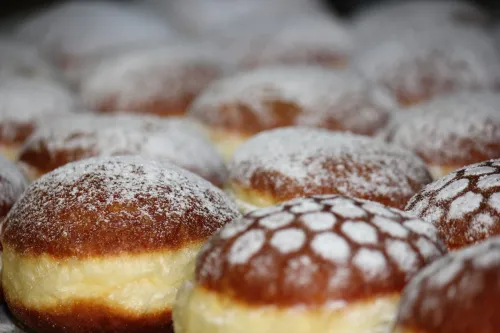 Berliner der Bäckerei Konditorei Ibo Beck