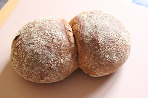 Doppelbürli der Bäckerei Konditorei Ibo Beck