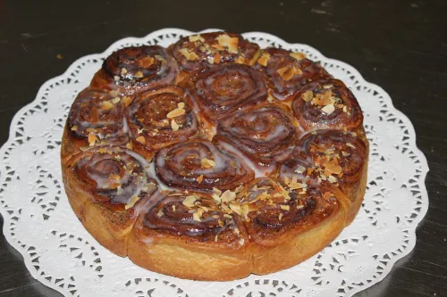 Rosenkuchen der Bäckerei Konditorei Ibo Beck